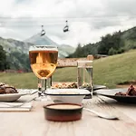 Les Cedres - - Restaurants - מלון Saint-Sorlin-dʼArves