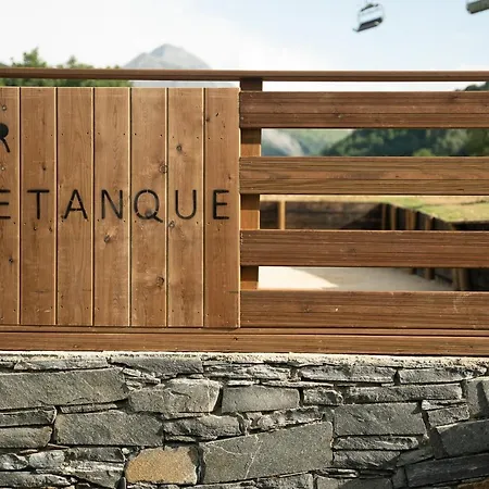 Les Cedres - - Restaurants - Otel