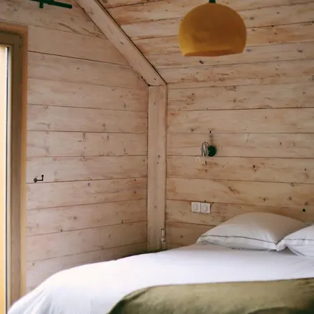 Les Cèdres - - Restaurants - Hotel 3*