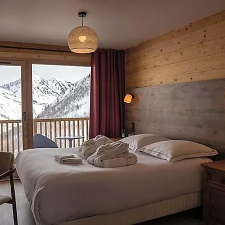 Les Cèdres - - Restaurants -